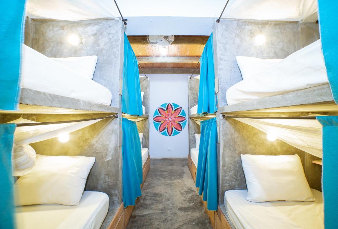 Freesoul Hostel Palomino Exterior photo